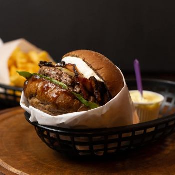 Foto Burguer & Burguer