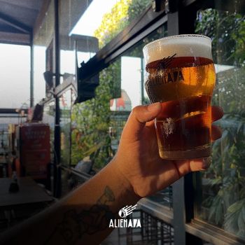 Foto Alienada Cervejaria