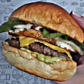 Foto Senhorita Burger