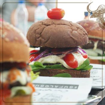 Foto Búfalo Burguer