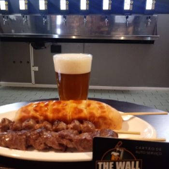 Foto The Wall Tap House