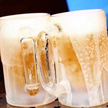 Foto Clandestino Burger & Bar