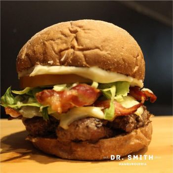 Foto Dr. Smith Hamburgueria