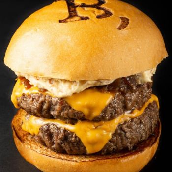 Foto B, de Burger - Ipanema 