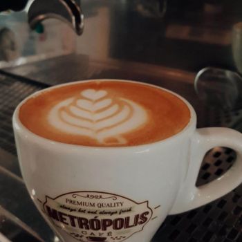Foto Metrópolis Café
