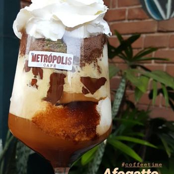 Foto Metrópolis Café