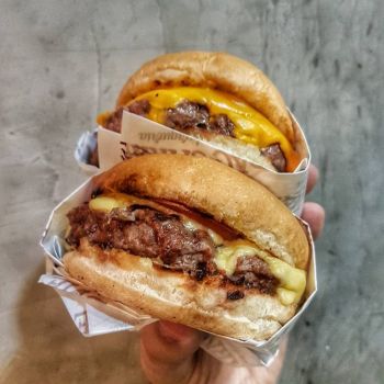 Foto Pão com Carne Hamburgueria