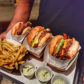 Foto Pão com Carne Hamburgueria