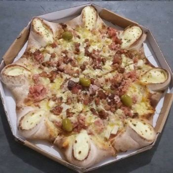 Foto Pizzaria Calábria