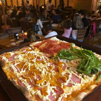 Foto Pirineus Pizzaria