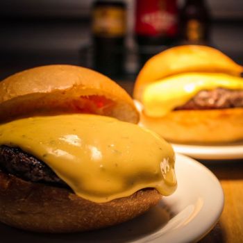 Foto The Black Bulldog